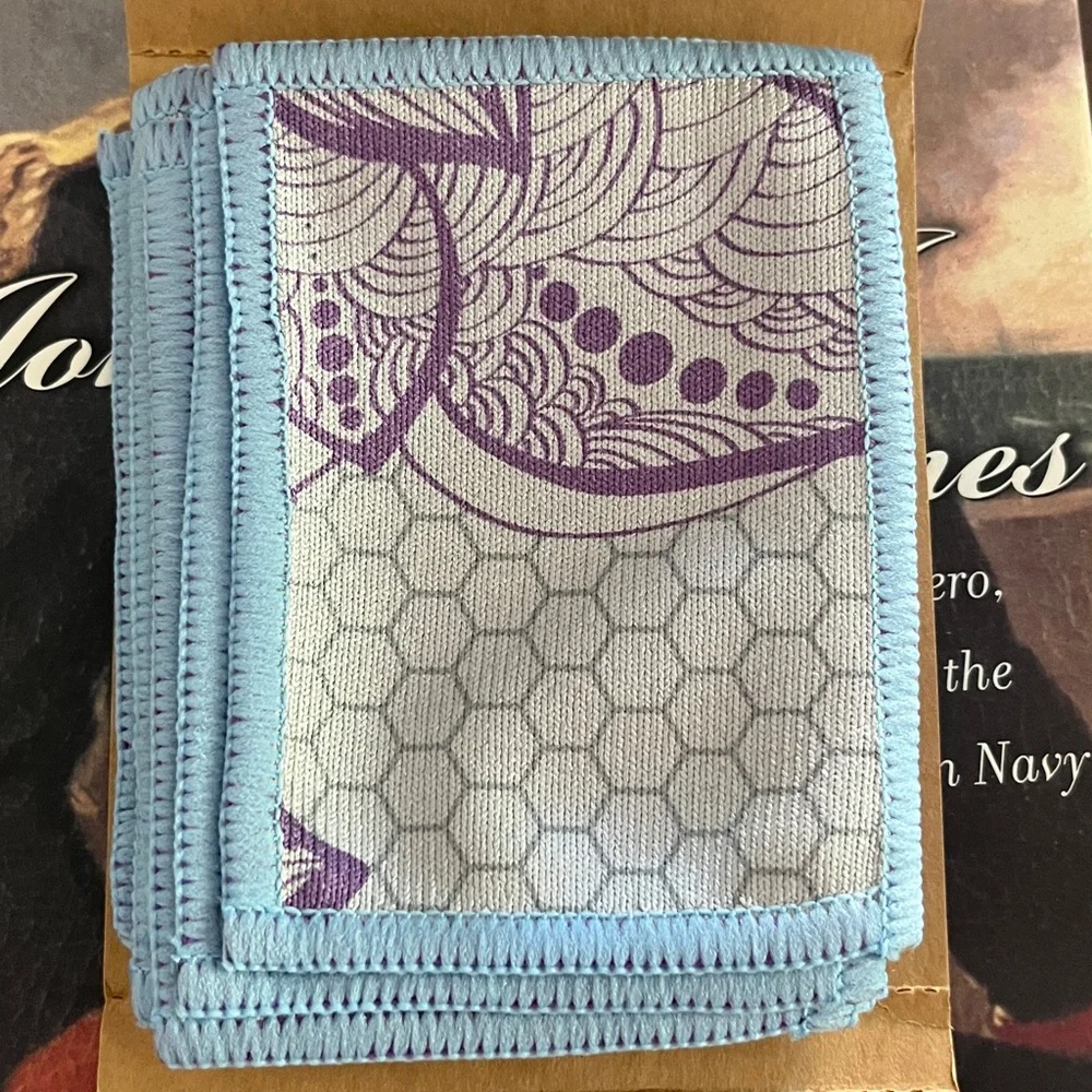 Norwex Mini-Window Cloth Pack - Picture 3 of 3